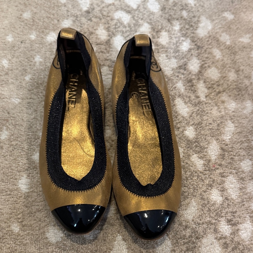 CHANEL Women's Gold and Black Flats